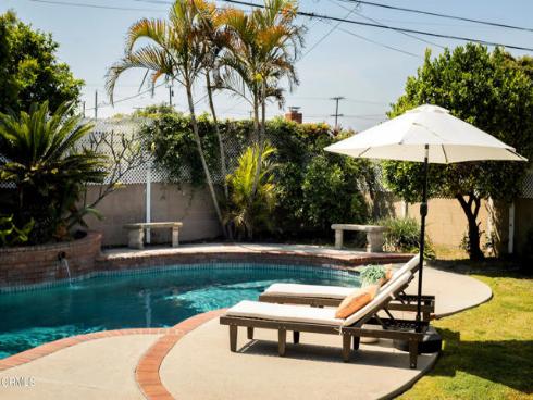 12091 Pine Street, Los Alamitos, CA