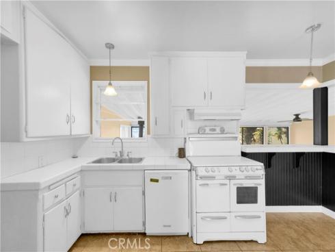 4662 Howard Avenue, Los Alamitos, CA