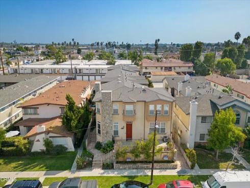4442 Green Avenue, Los Alamitos, CA