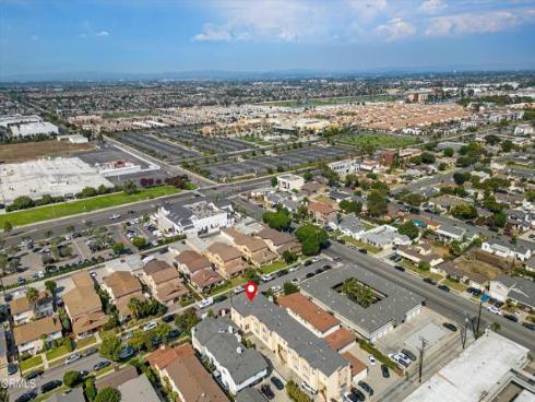 4442 Green Avenue, Los Alamitos, CA