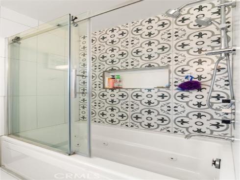 5121 Howard Avenue, Los Alamitos, CA