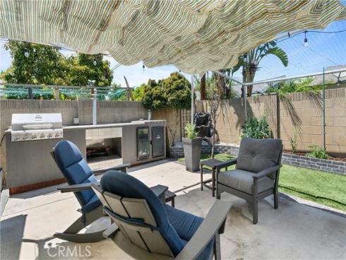 5121 Howard Avenue, Los Alamitos, CA