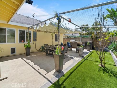 5121 Howard Avenue, Los Alamitos, CA
