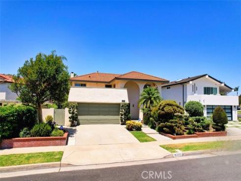 3681 Fenley Drive, Los Alamitos, CA