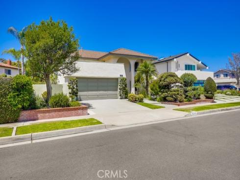 3681 Fenley Drive, Los Alamitos, CA