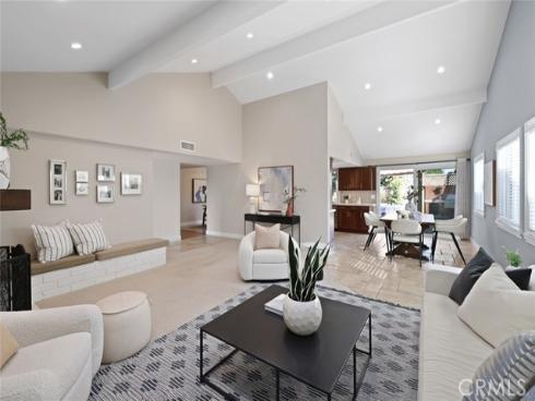 2662 Salmon Drive, Los Alamitos, CA
