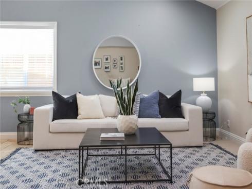 2662 Salmon Drive, Los Alamitos, CA