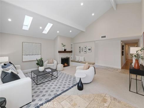 2662 Salmon Drive, Los Alamitos, CA