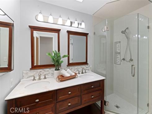 2662 Salmon Drive, Los Alamitos, CA