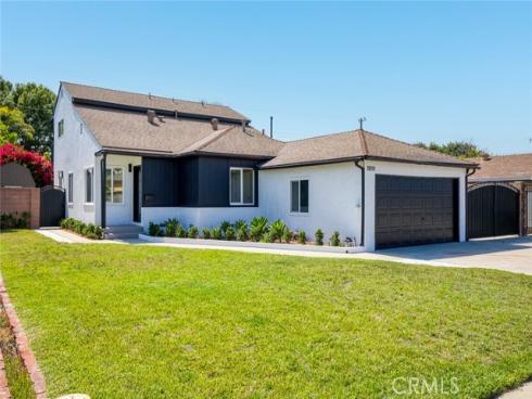 11091 Ranger Drive, Los Alamitos, CA