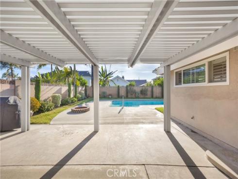 12111  Reagan   Street, Los Alamitos, CA