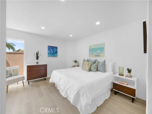 3845  Farquhar Ave  110 , Los Alamitos, CA