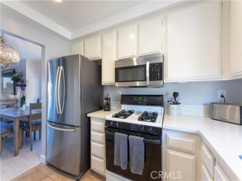 3845  Farquhar   Unit 305, Los Alamitos, CA