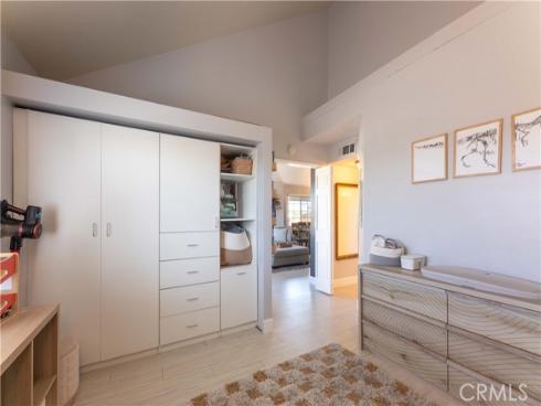 3845  Farquhar   Unit 305, Los Alamitos, CA