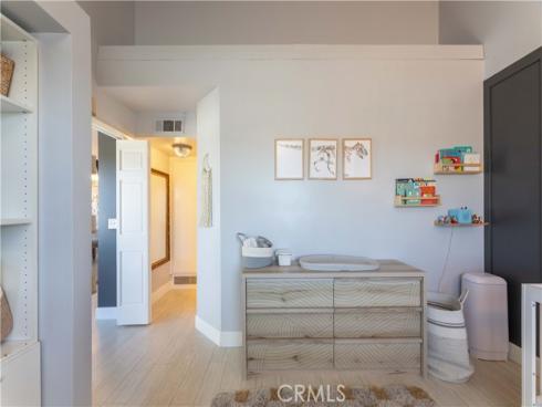 3845  Farquhar   Unit 305, Los Alamitos, CA