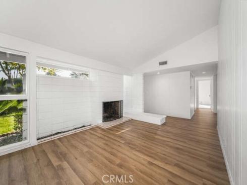 3241  Druid   Lane, Los Alamitos, CA