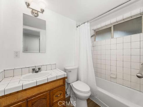 3241  Druid   Lane, Los Alamitos, CA