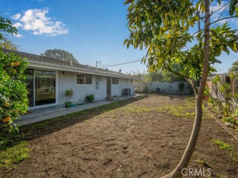 3241  Druid   Lane, Los Alamitos, CA