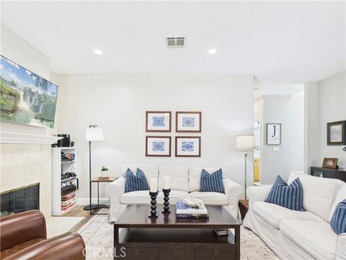 3645  Farquhar Ave  , Los Alamitos, CA