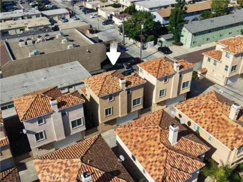 3645  Farquhar Ave  , Los Alamitos, CA