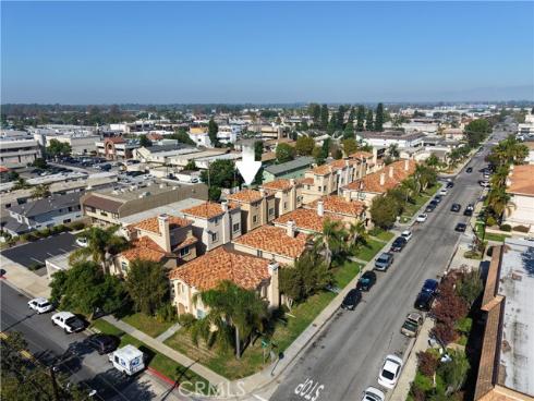 3645  Farquhar Ave  , Los Alamitos, CA