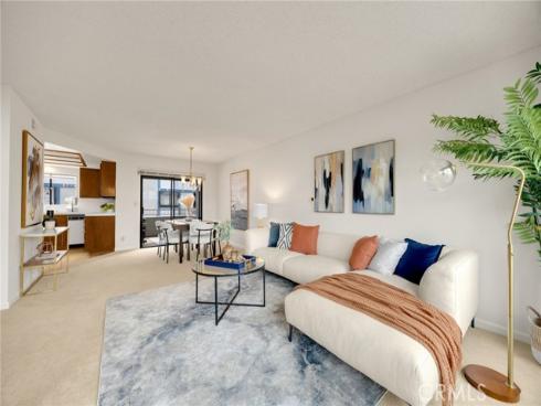 3878  Howard  8  Avenue, Los Alamitos, CA