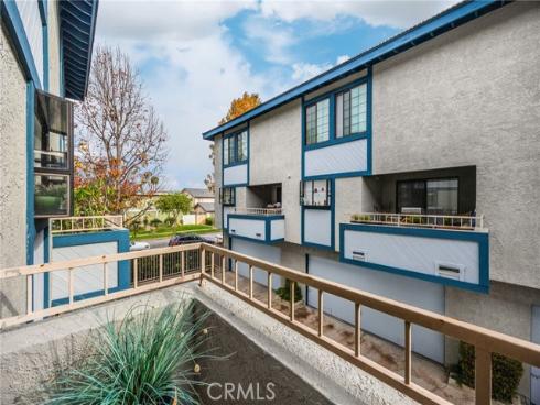 3878  Howard  8  Avenue, Los Alamitos, CA