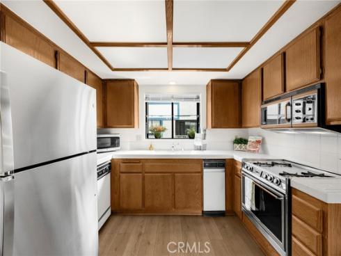 3878  Howard  8  Avenue, Los Alamitos, CA