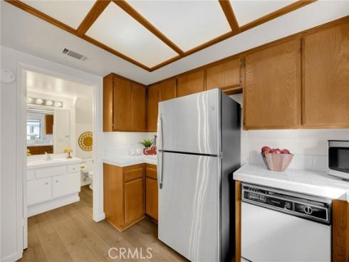 3878  Howard  8  Avenue, Los Alamitos, CA