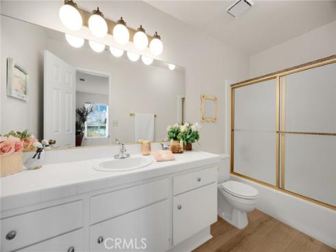 3878  Howard  8  Avenue, Los Alamitos, CA