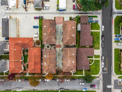 3878  Howard  8  Avenue, Los Alamitos, CA