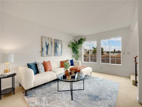 3878  Howard  8  Avenue, Los Alamitos, CA