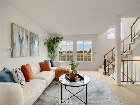 3878  Howard  8  Avenue, Los Alamitos, CA