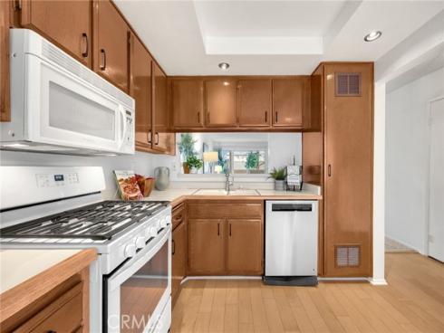 3845  Farquhar  , Los Alamitos, CA