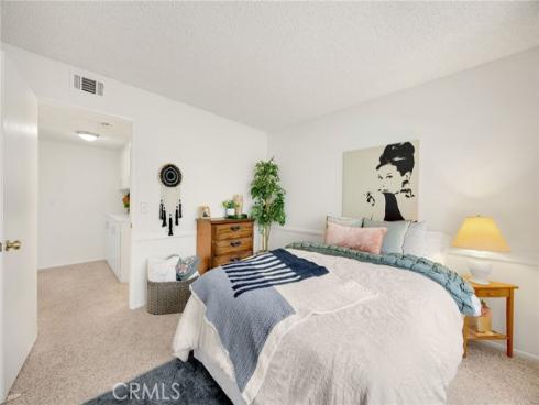 3845  Farquhar  , Los Alamitos, CA