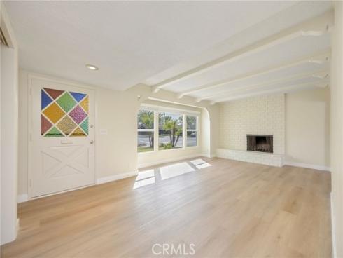 11305  Loch Lomond   Road, Los Alamitos, CA