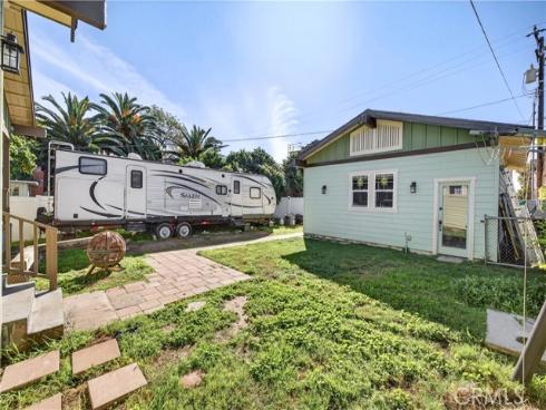 10901  Chestnut   Street, Los Alamitos, CA