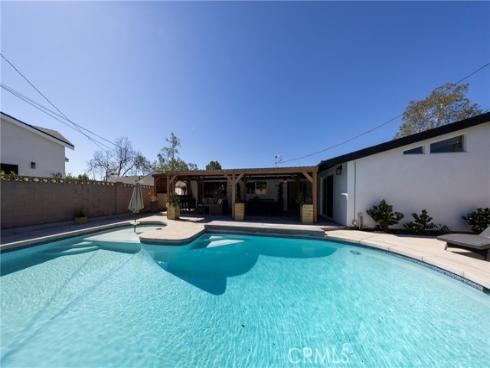 12746  Martha Ann  , Los Alamitos, CA