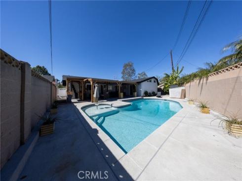 12746  Martha Ann  , Los Alamitos, CA