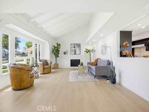 3361  Saint Albans  , Los Alamitos, CA