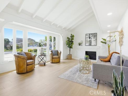 3361  Saint Albans  , Los Alamitos, CA