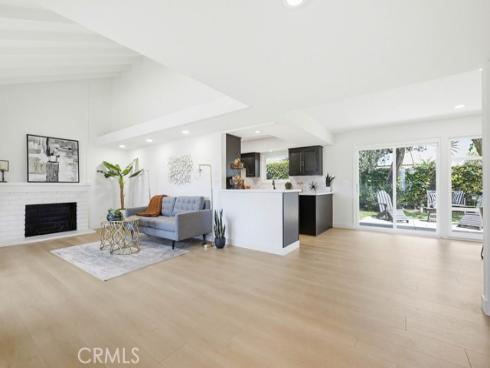 3361  Saint Albans  , Los Alamitos, CA