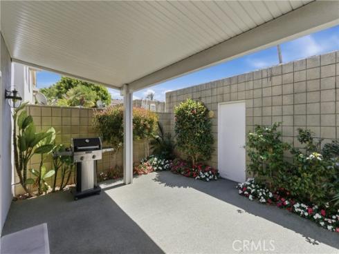 3342  Bradbury  20  Road, Los Alamitos, CA