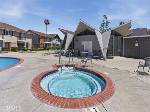3342  Bradbury  20  Road, Los Alamitos, CA