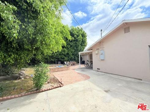 3001  Saint Albans   Drive, Los Alamitos, CA