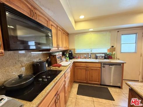 3001  Saint Albans   Drive, Los Alamitos, CA