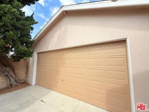 3001  Saint Albans   Drive, Los Alamitos, CA