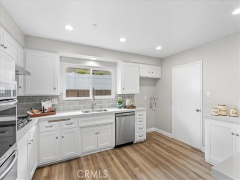 11852  Reagan   Street, Los Alamitos, CA