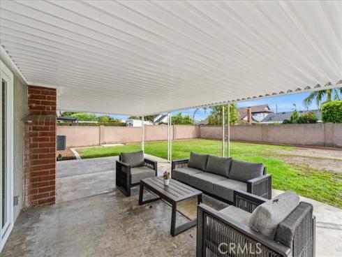 11852  Reagan   Street, Los Alamitos, CA