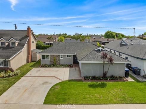 11852  Reagan   Street, Los Alamitos, CA